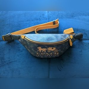 Coach Horse And Carriage Print Belt Bag/Fanny Pack